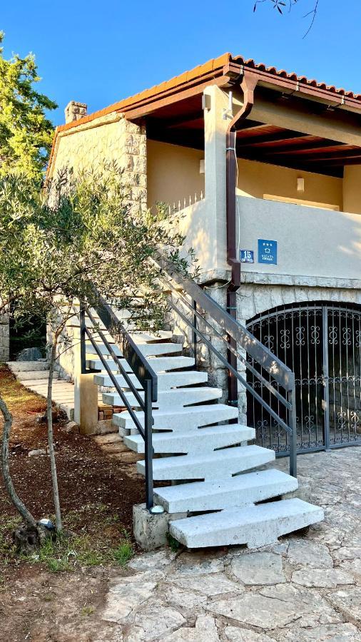 Kuca Za Odmor Krk Villa Krk Town Exterior photo